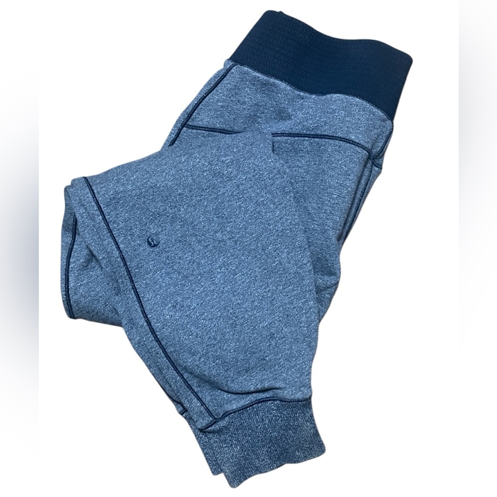 lululemon athletica Cool & Collected Heathered Speckled Blue Joggers - Picture 4 of 9